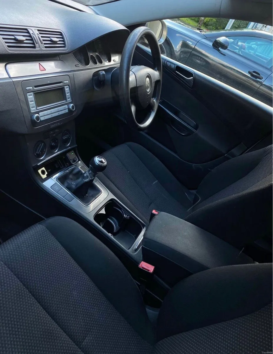 Vw Passat 2008 - Image 1