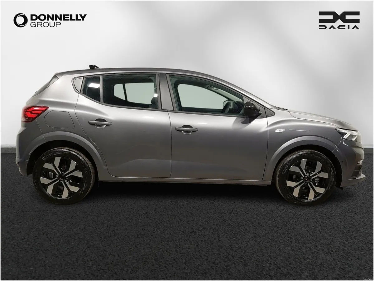 Dacia Sandero Hatchback Journey - Image 3