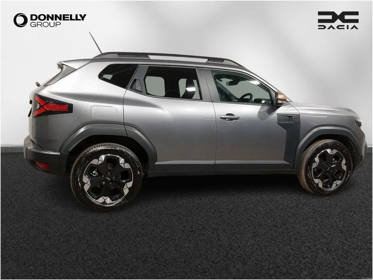 Dacia Duster Estate Extreme - Image 3