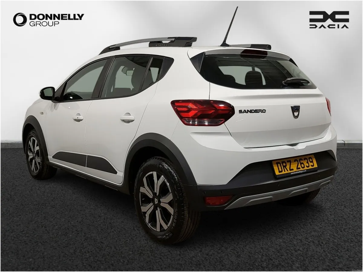 Dacia Sandero Stepway Hatchback Prestige - Image 2