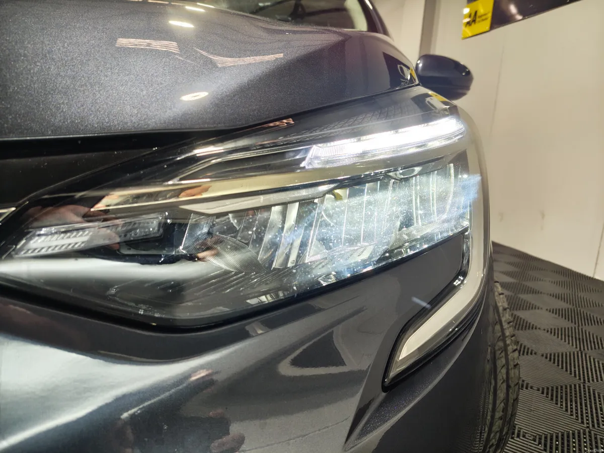 Renault Clio 2022 DYNAMIQUE SPEC EXTRAS 6 SPEED V - Image 2