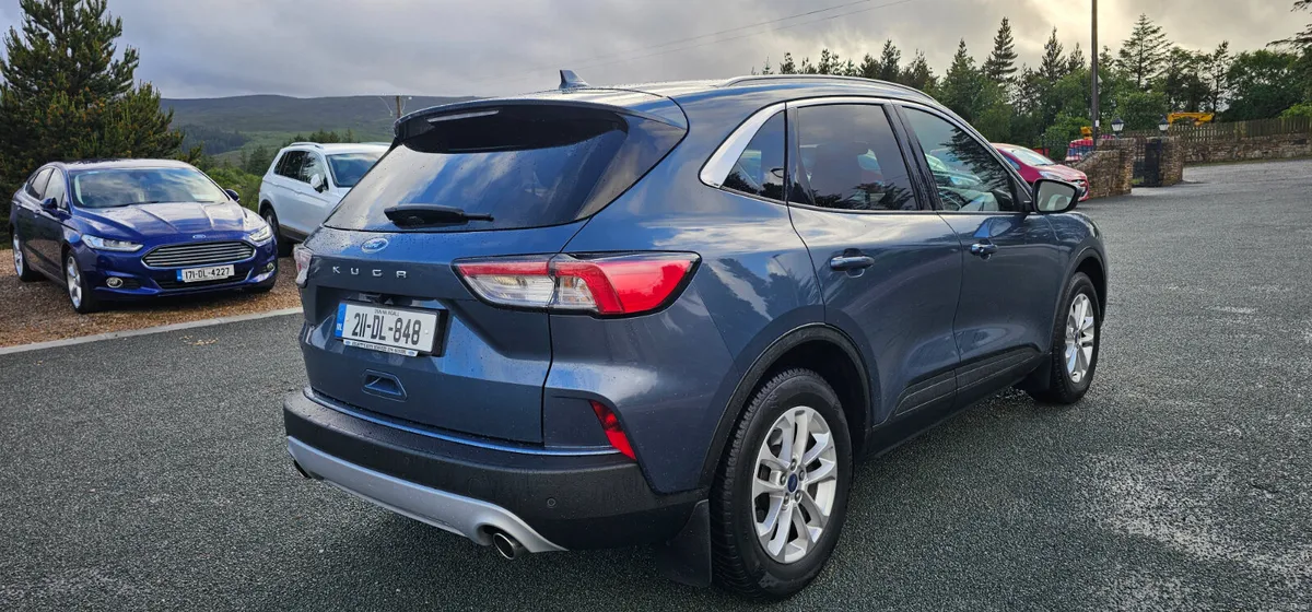 Ford Kuga 1.5 EcoBlue Titanium 2021 - Image 4