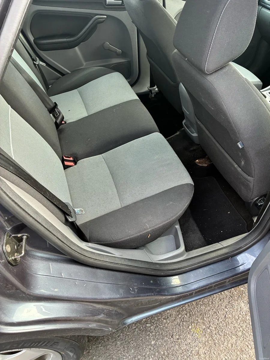 Ford Focus - Image 4