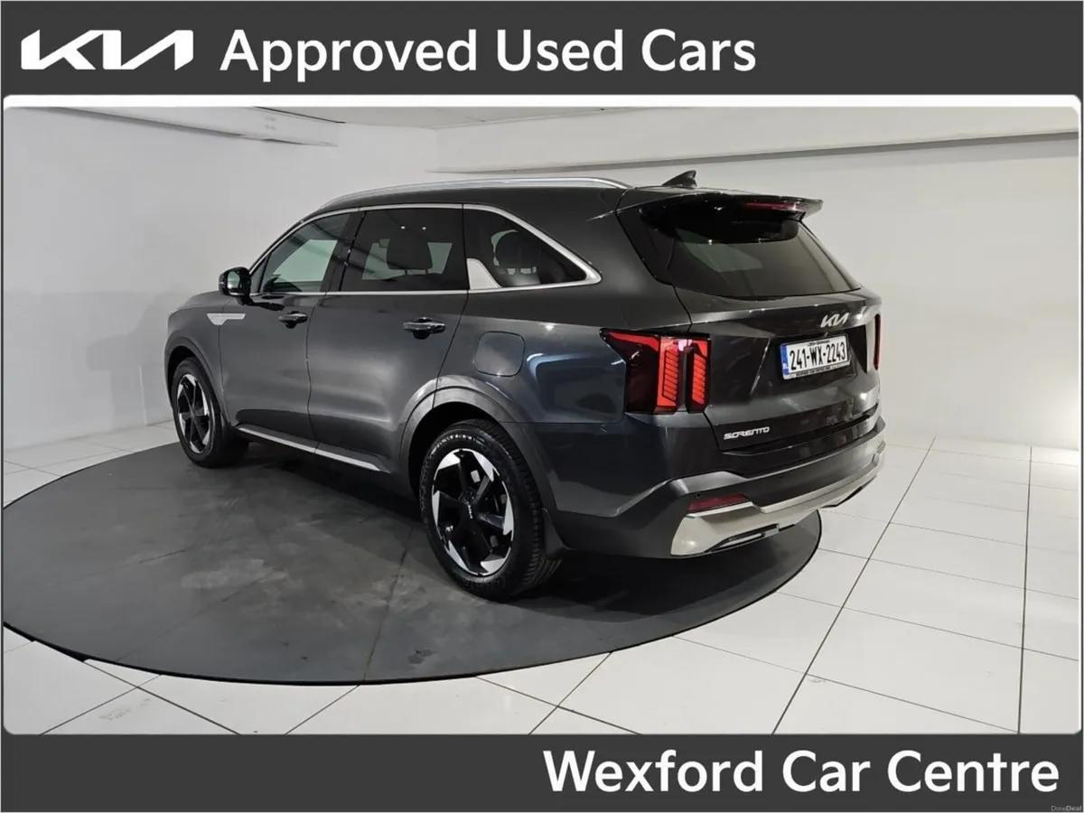 Kia Sorento 2.2 Diesel NEW MODEL - Image 4