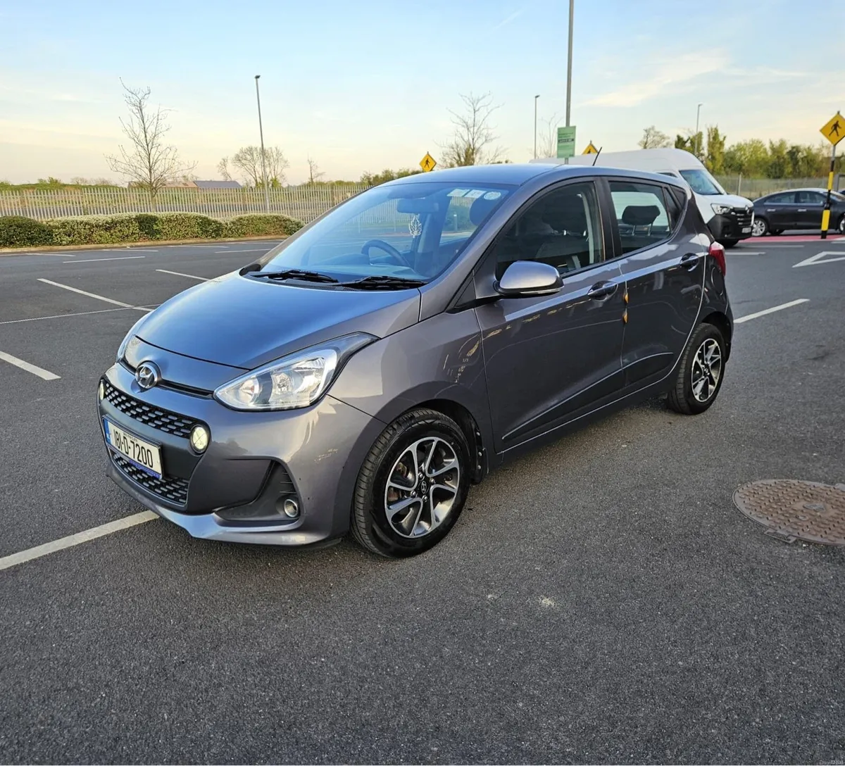 2018 HYUNDAI i10 AUTOMATIC NEW NCT&TAX - Image 3
