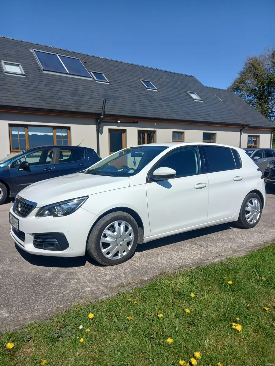 Peugeot 308 2020 - Image 4