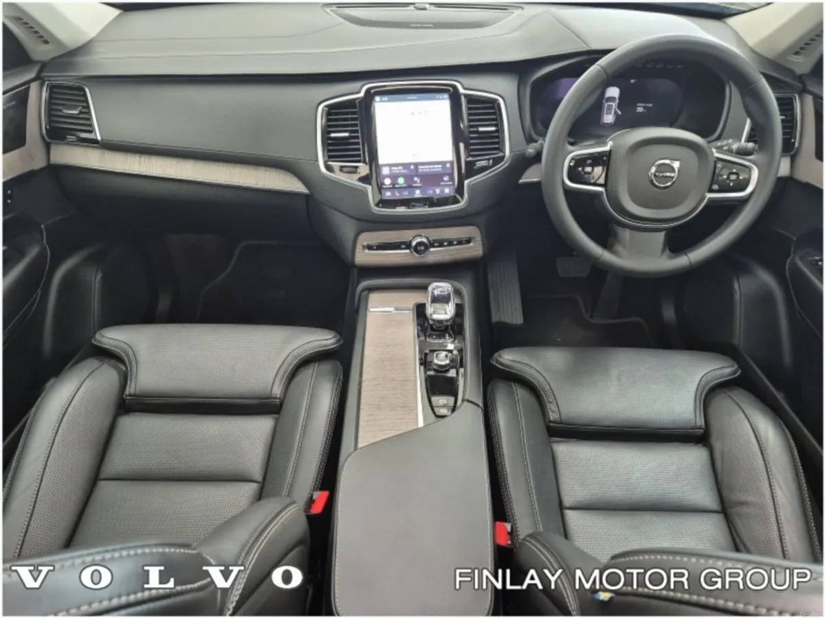 Volvo XC90 T8 PHEV 455hp Plus (Dark Theme) Pan roo - Image 3