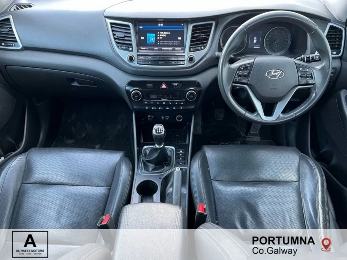 Hyundai Tucson 1.7 D Executive *LEATHER SEATS* - Image 2