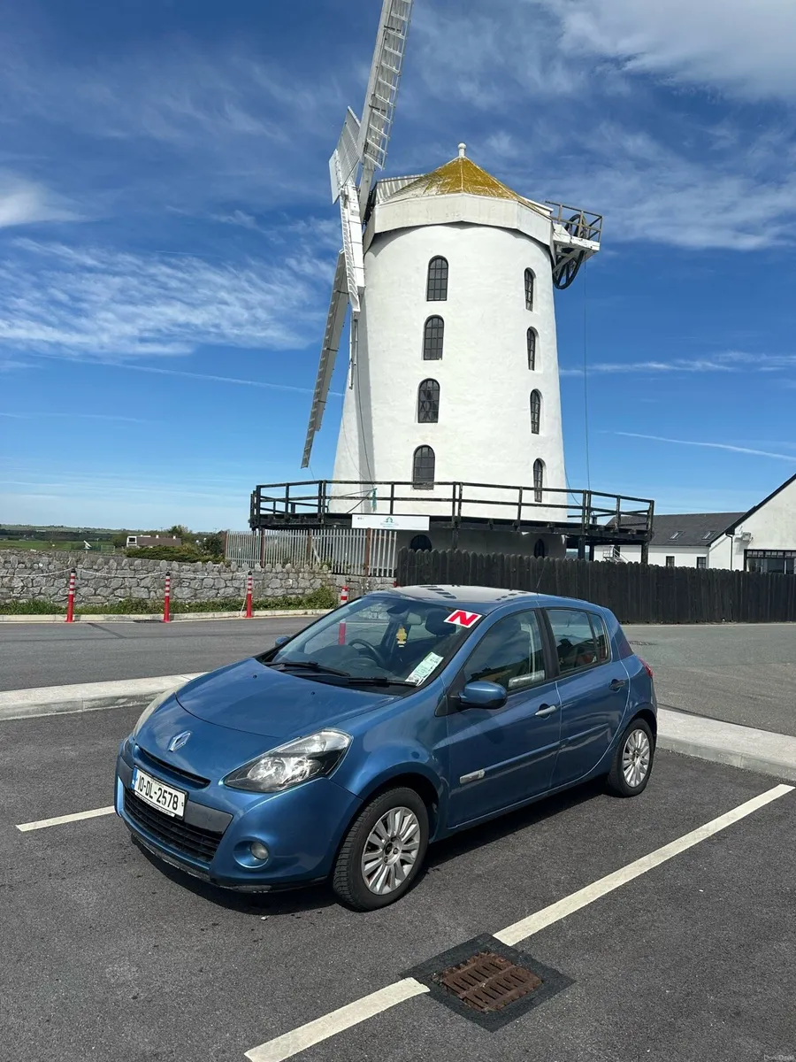2010 Renault Clio 1.5D - Image 2