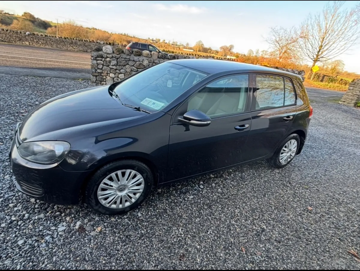 Volkswagen Golf 2011 - Image 4