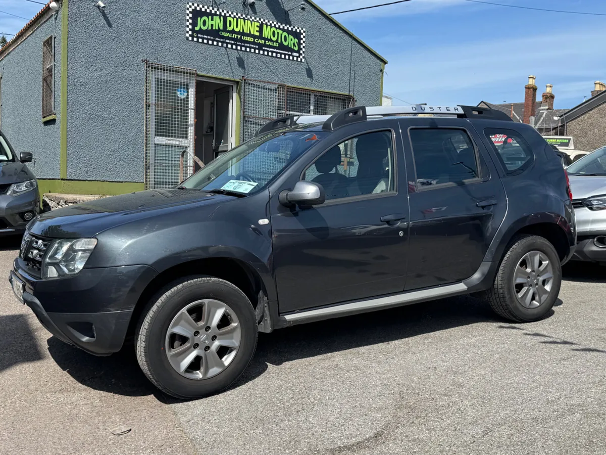Dacia Duster Lovely high driving position - Image 3