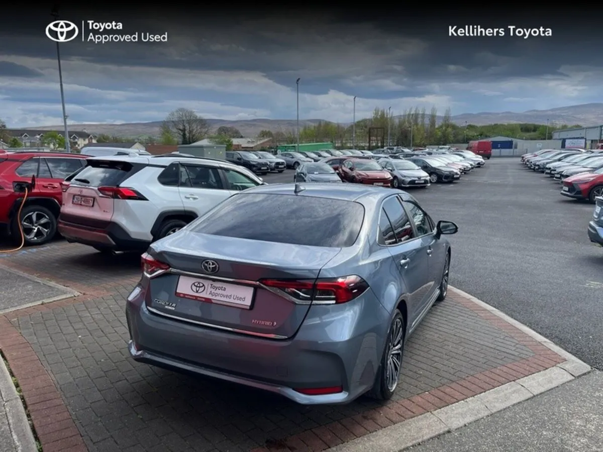 Toyota Corolla COROLLA HYBRID LUNA SPORT - Image 2
