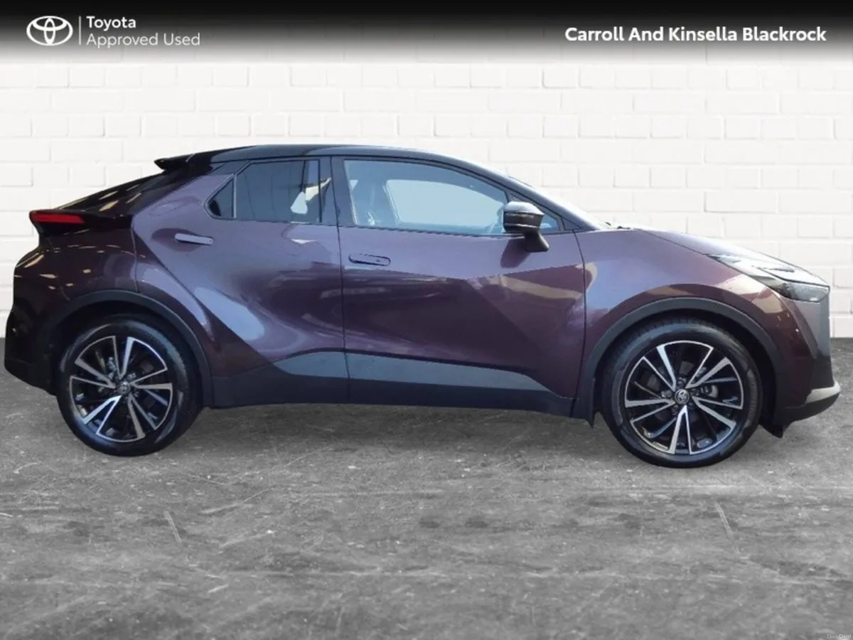 Toyota C-HR Hybrid Sol - Image 3