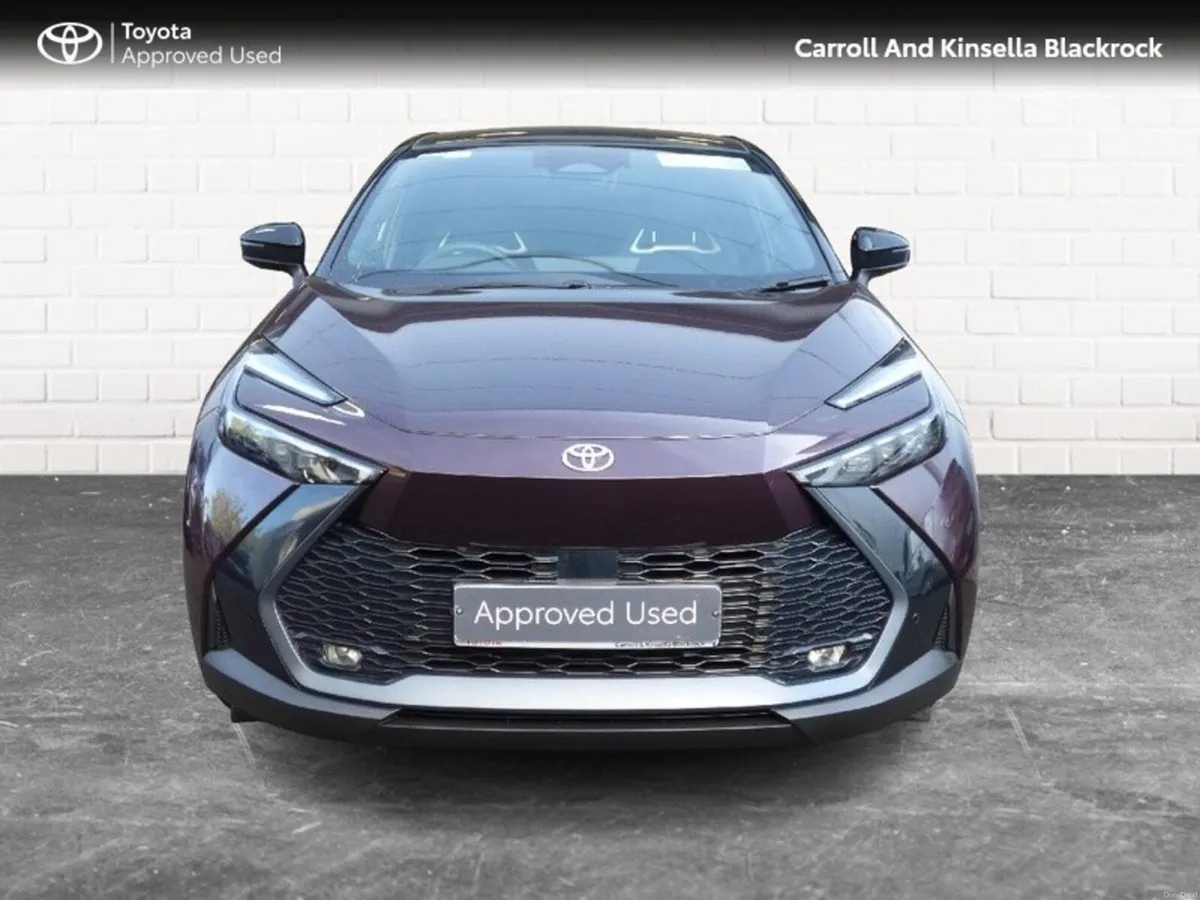 Toyota C-HR Hybrid Sol - Image 4