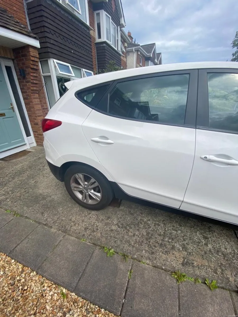 Hyundai ix35 2012 - Image 4