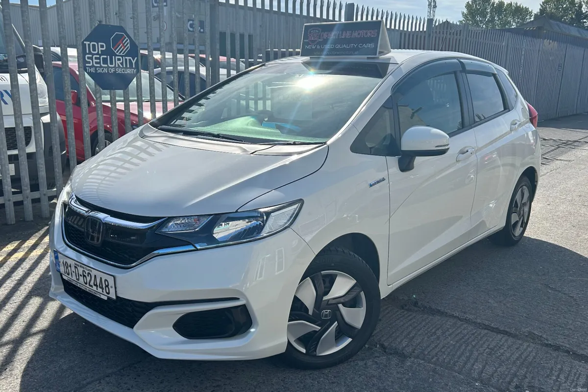 2018 Honda Fit | Hybrid - Image 2
