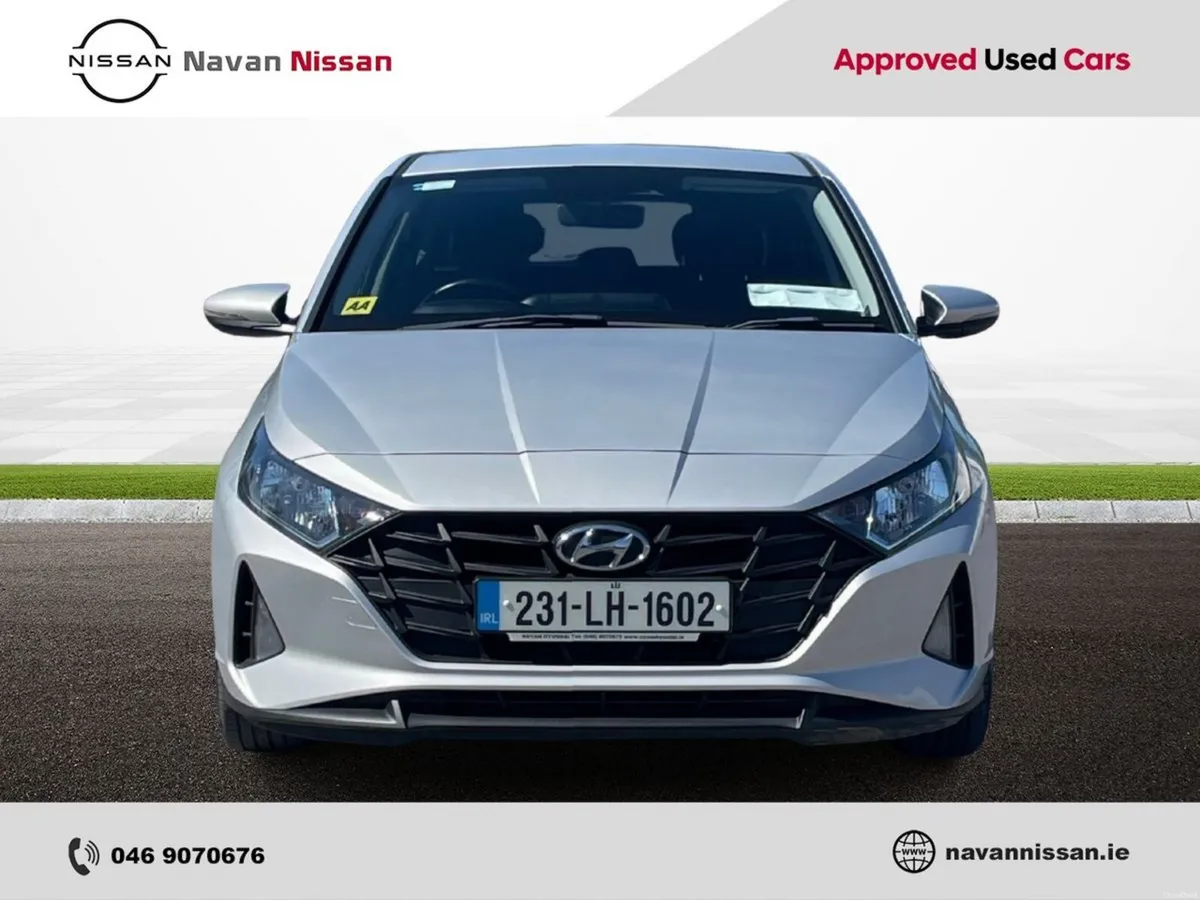 Hyundai i20 Deluxe Plus - Image 3