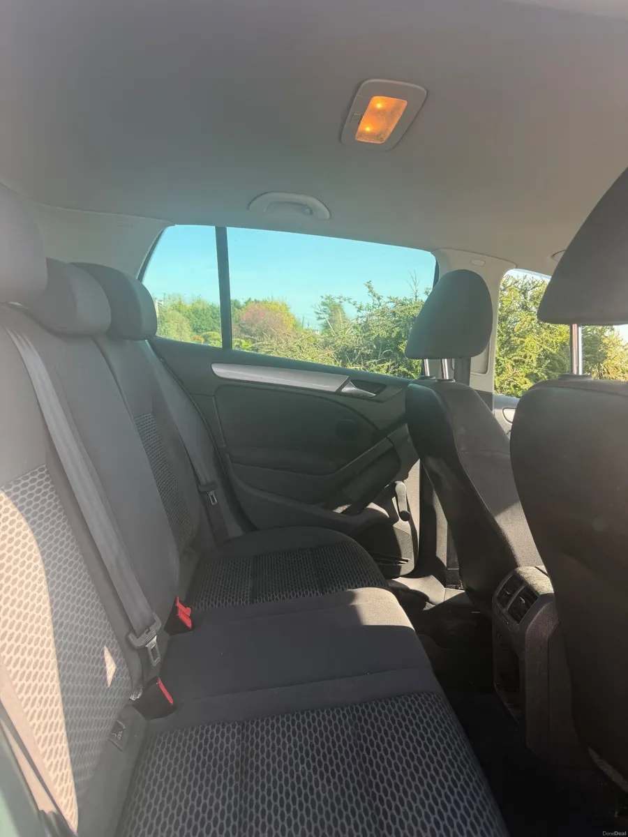 Volkswagen Golf 2012 - Image 3