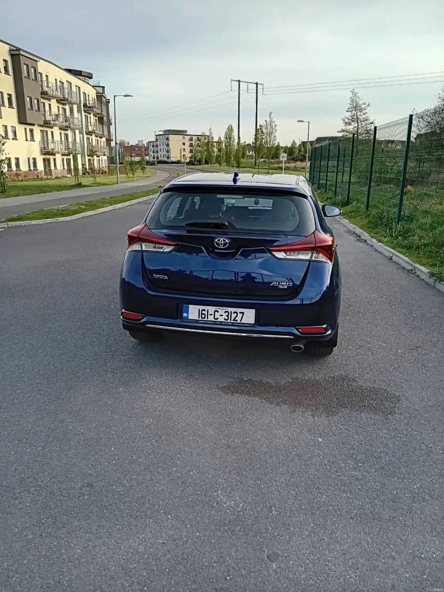 Toyota auris - Image 4