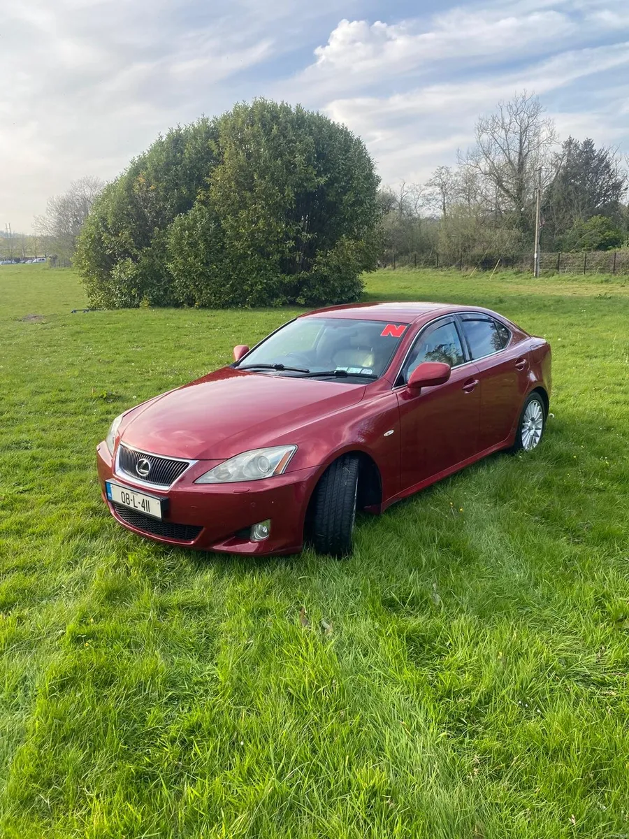 V6 Lexus is 250 automatic taxed and tested - Image 3