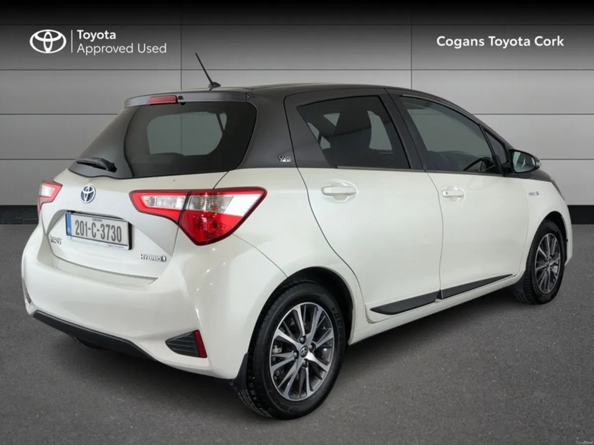 Toyota Yaris YARIS HYBRID Y20 - Image 2