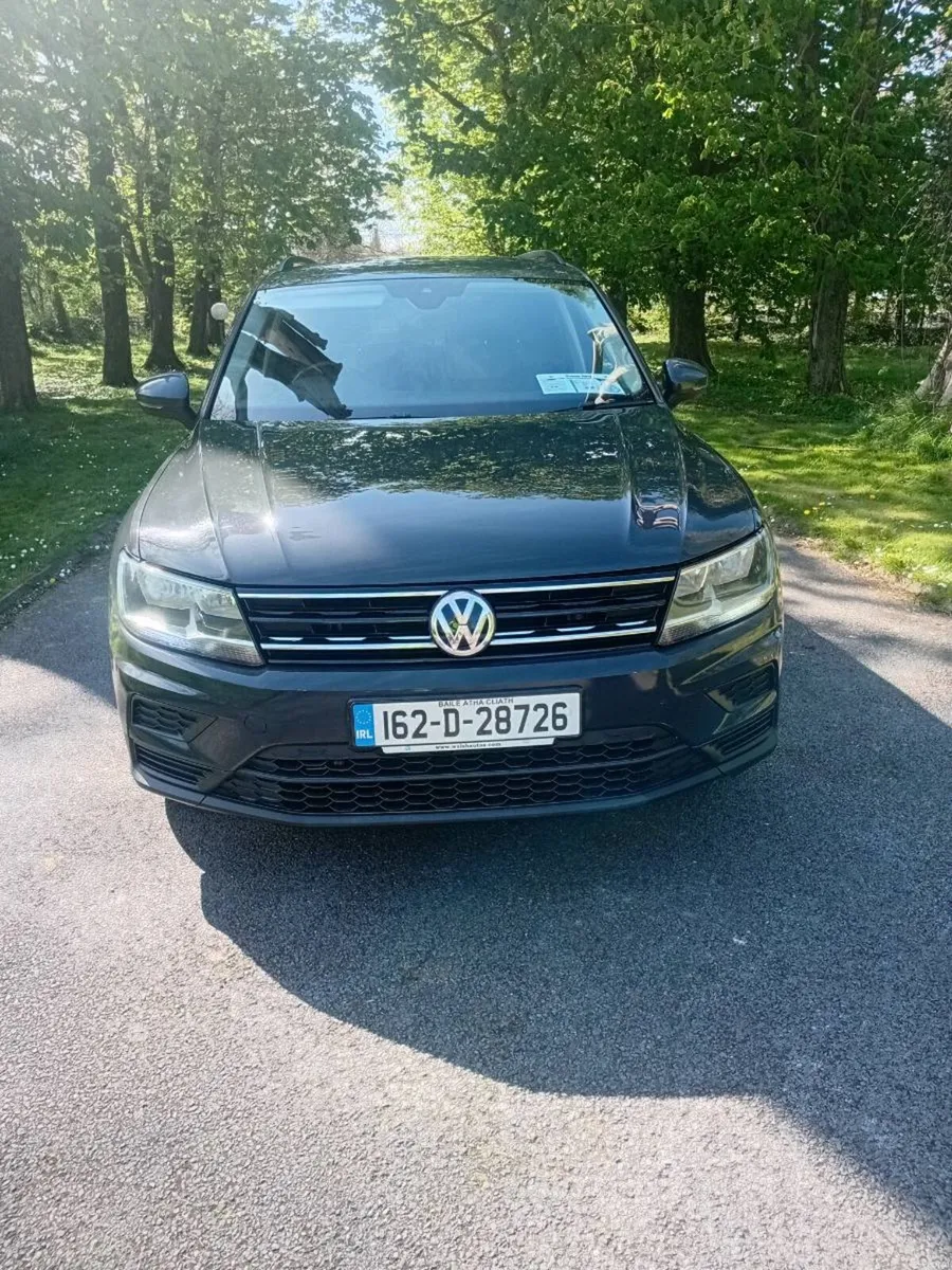 Volkswagen Tiguan 2016!! Very clean jeep!! - Image 1