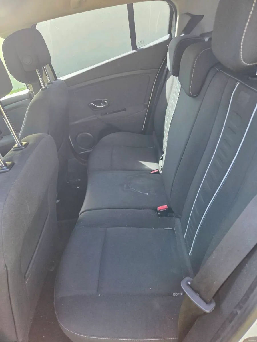 RENAULT MEGANE - Image 3