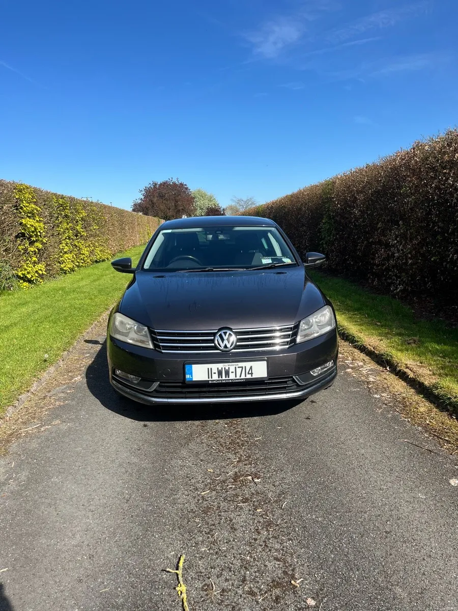 2011 Volkswagen Passat Comfertline - Image 2
