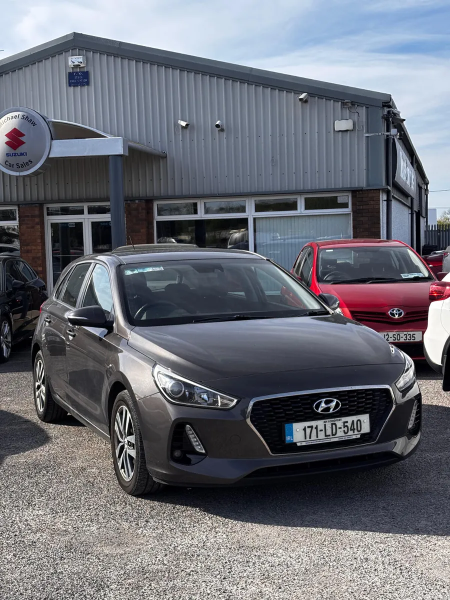 171 Hyundai i30  1.4 petrol - Image 2