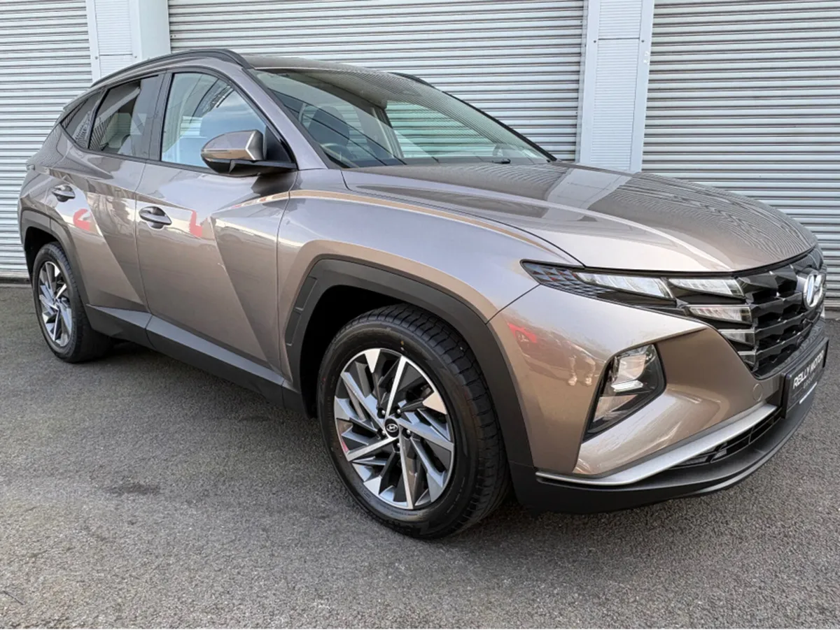 Hyundai Tucson 1.6 DIESEL EXECUTIVE - Image 1