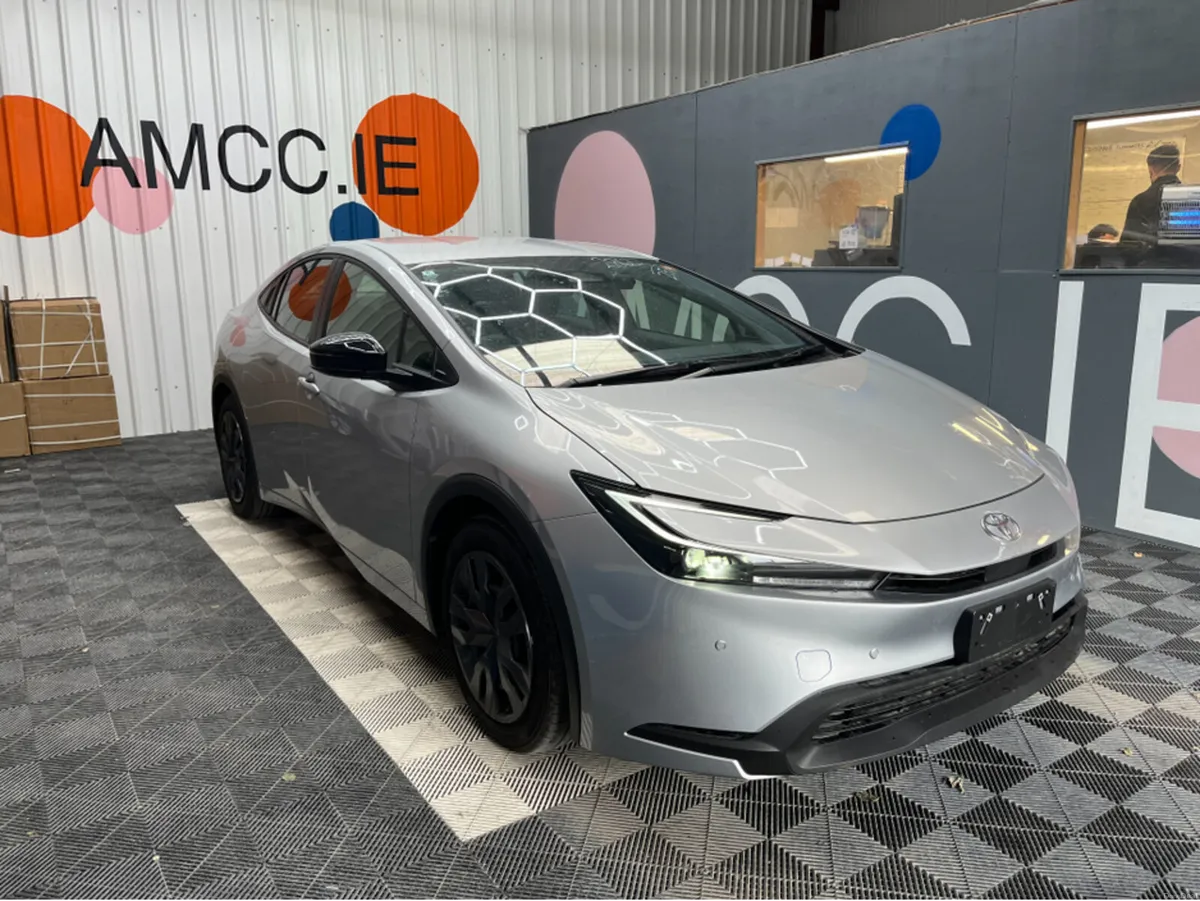 Toyota Prius €33950 2025 TOYOTA PRIUS X 1.8 AUTOMA - Image 1