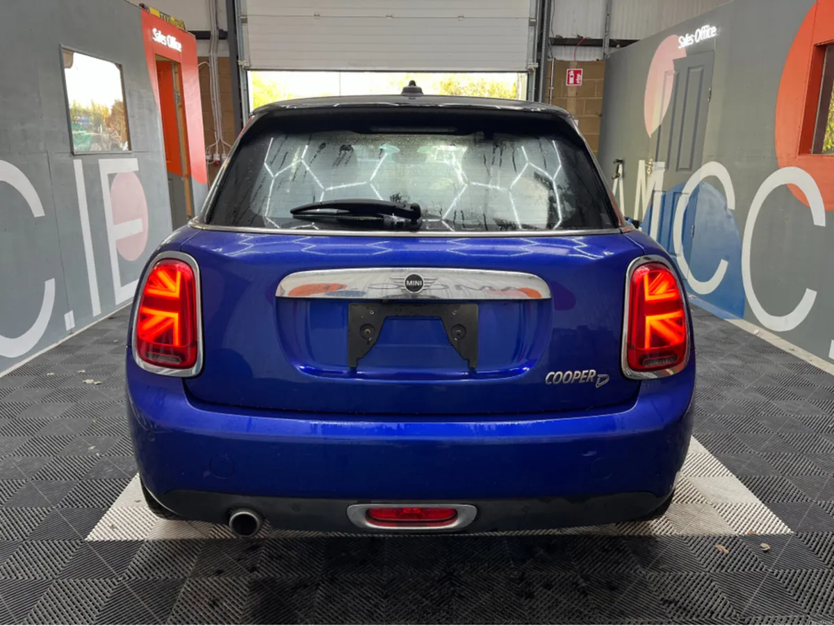 Mini Cooper €18950 2019 MINI COOPER D 1.5 AUTOMATI - Image 3