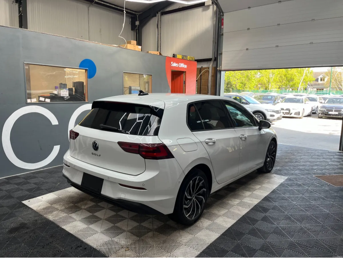 Volkswagen Golf €28950 2022 VOLKSWAGEN GOLF TDI AC - Image 2