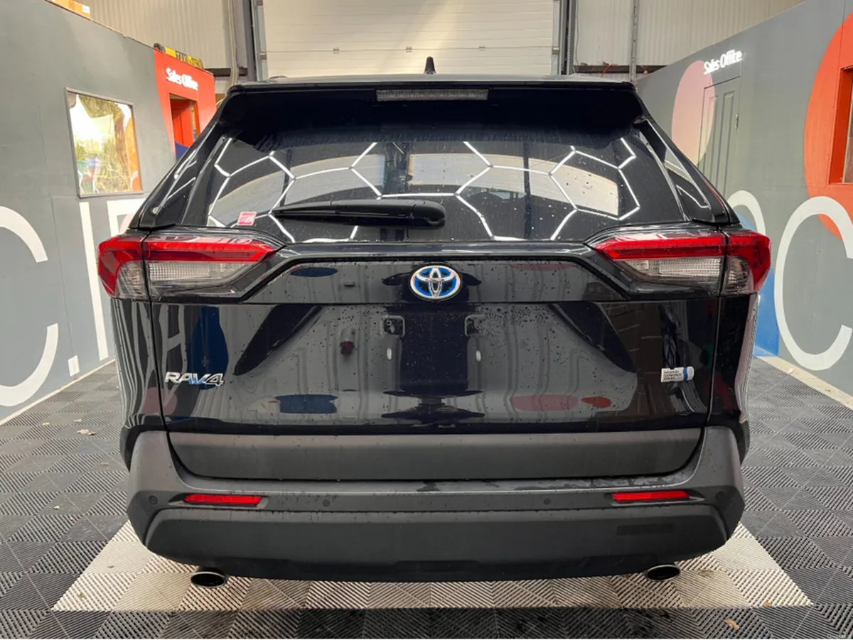 Toyota RAV4 €29950 2021 TOYOTA RAV4 HYBRID X 2.5 A - Image 3