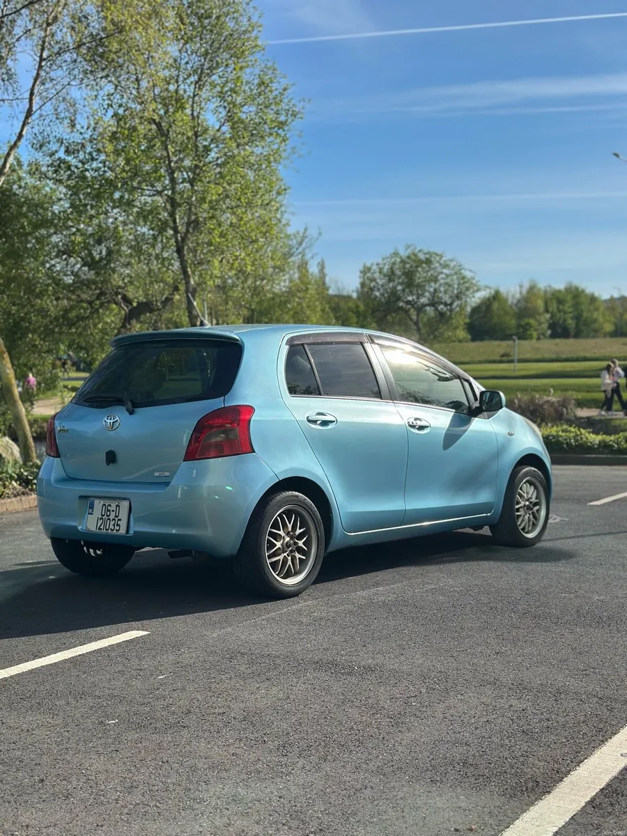 Toyota Yaris/Vitz Auto 01/27 NCT 04/26 LOW MLS - Image 1