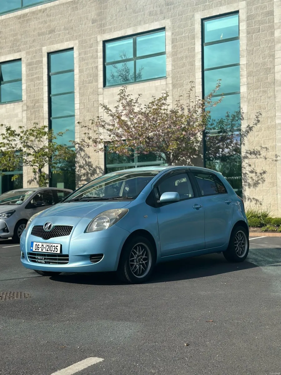 Toyota Yaris/Vitz Auto 01/27 NCT 04/26 LOW MLS - Image 4