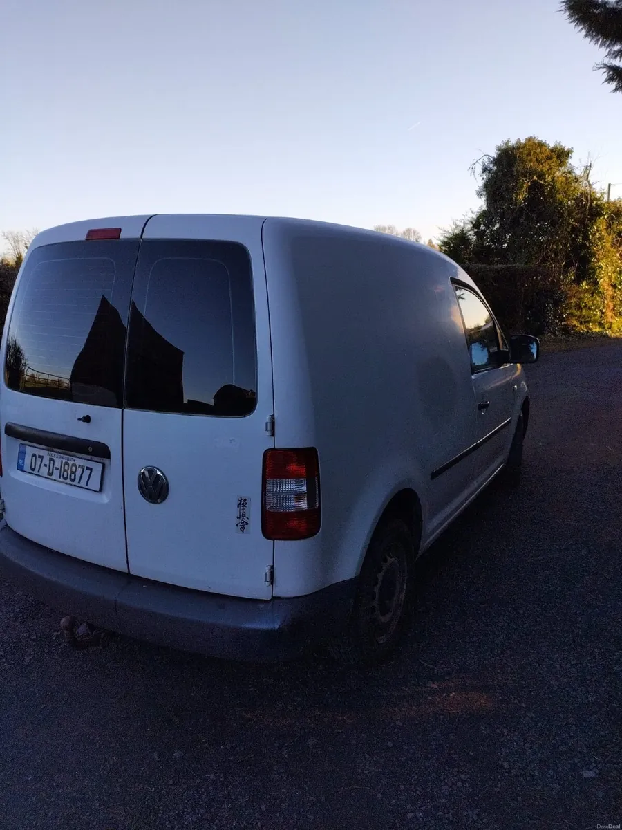 Volkswagen Caddy 2007 - Image 4