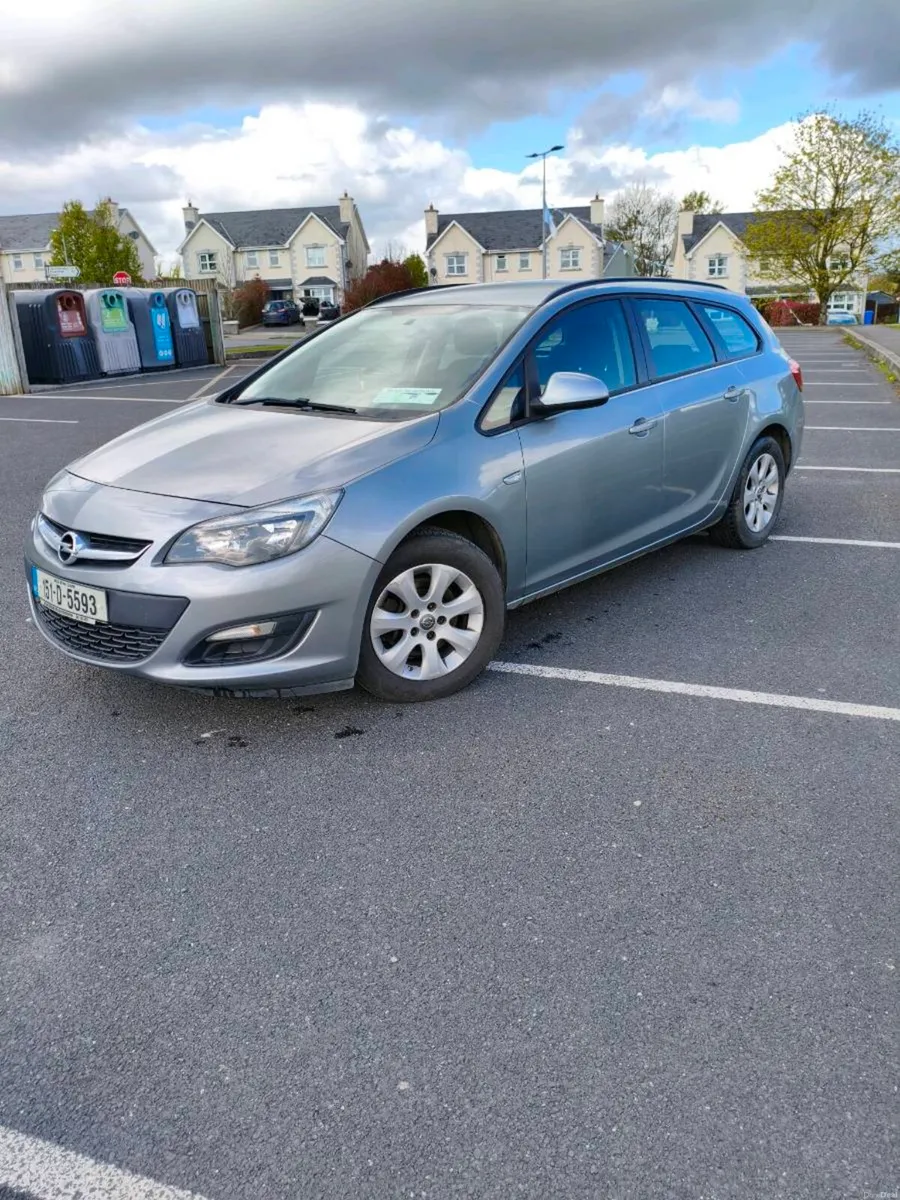 Opel Astra 2015 1.6d NCT + Tax - Image 1