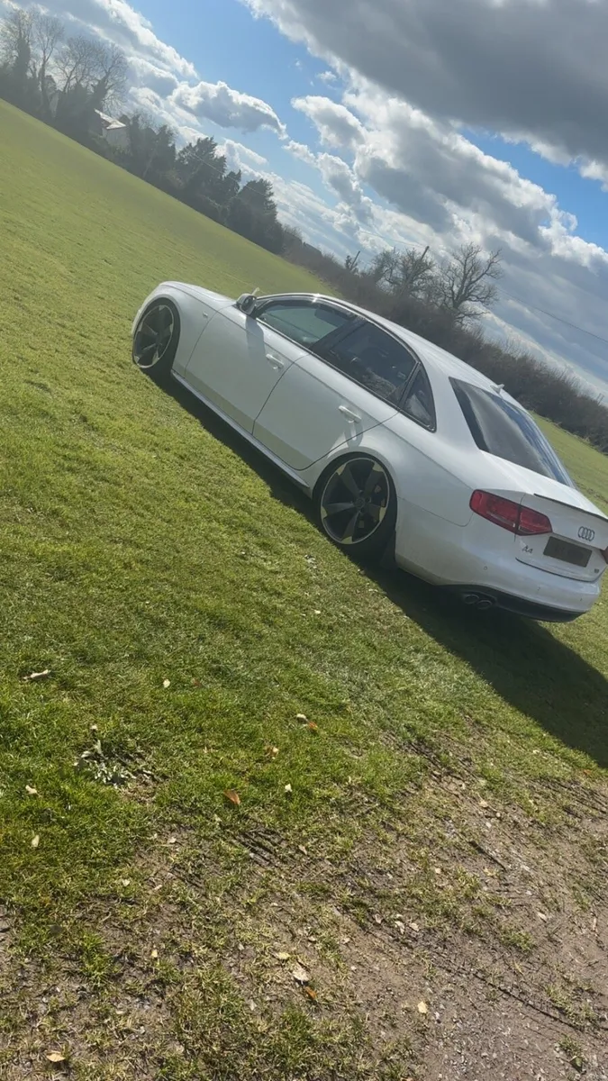 2010 Audi A4 SLine - Image 4