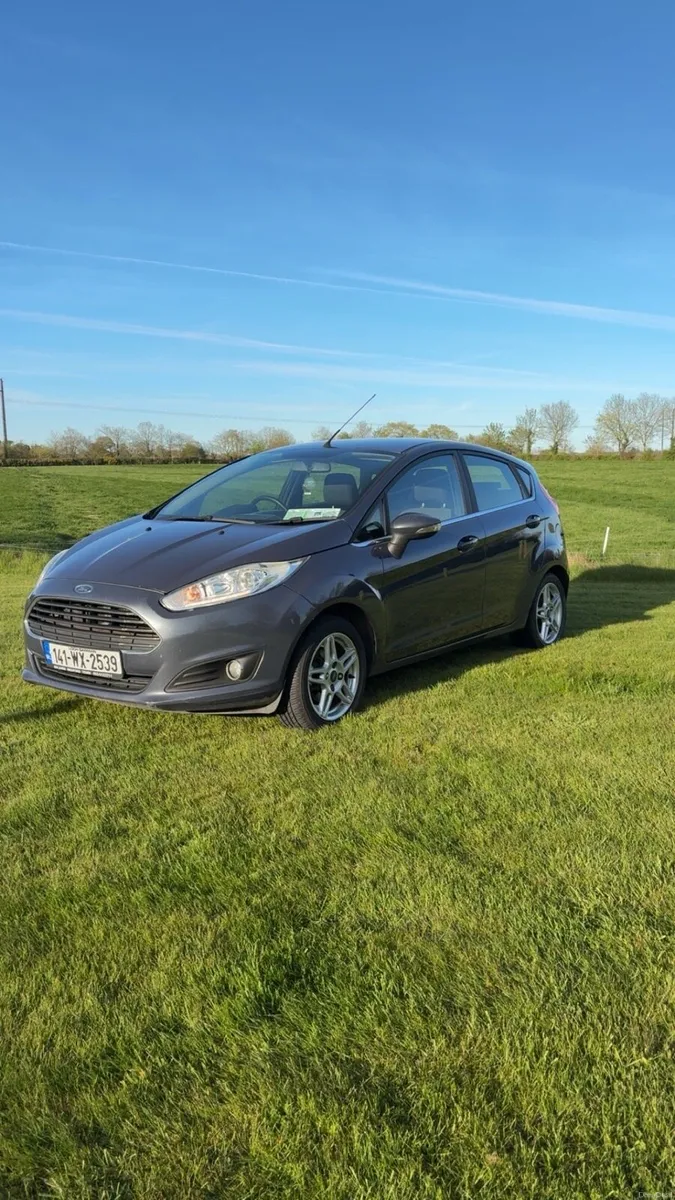 Ford fiesta - Image 2
