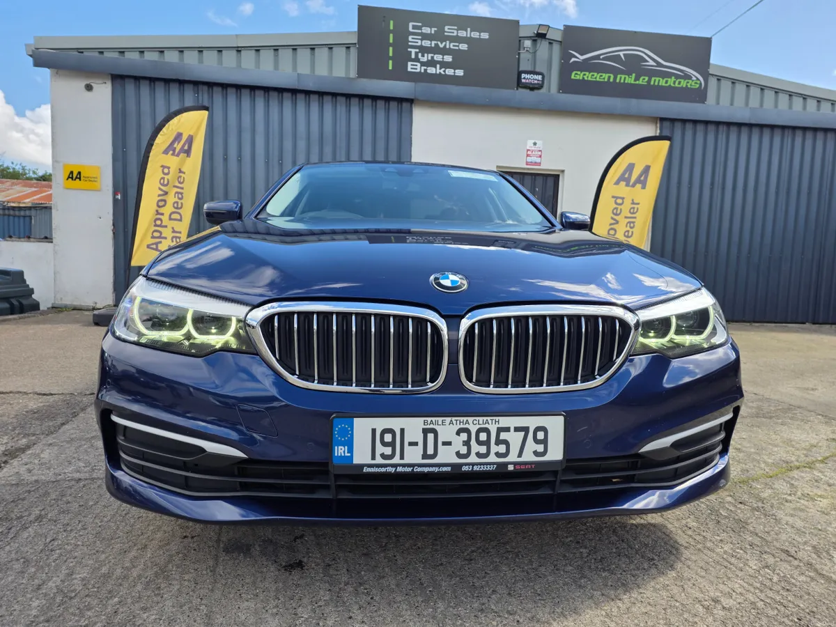 2019 BMW 520D * LOW MILES * SE MODEL - Image 2