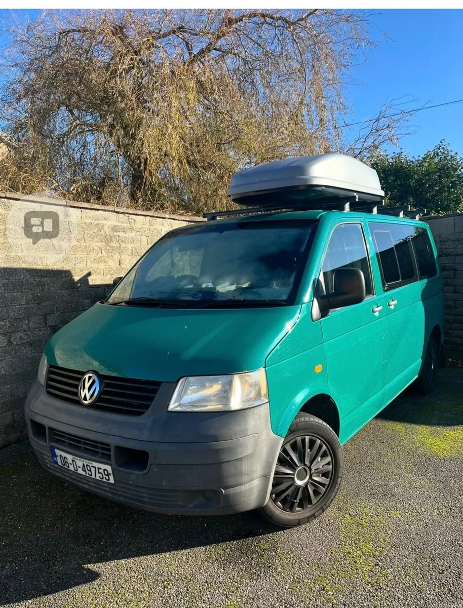 Volkswagen Transporter Shuttle  2006 9 seats - Image 1