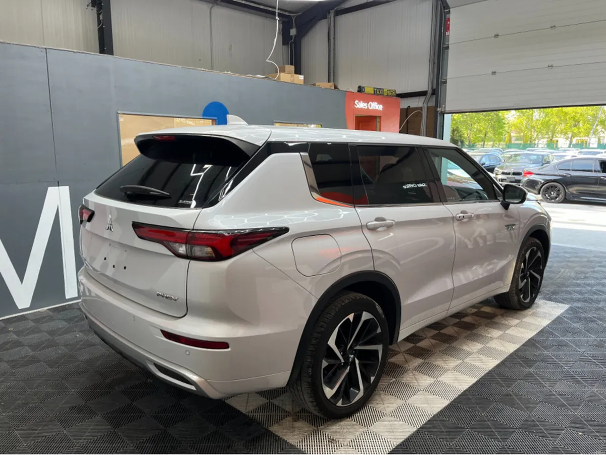 Mitsubishi Outlander €45950 2024 MITSUBISHI OUTLAN - Image 2