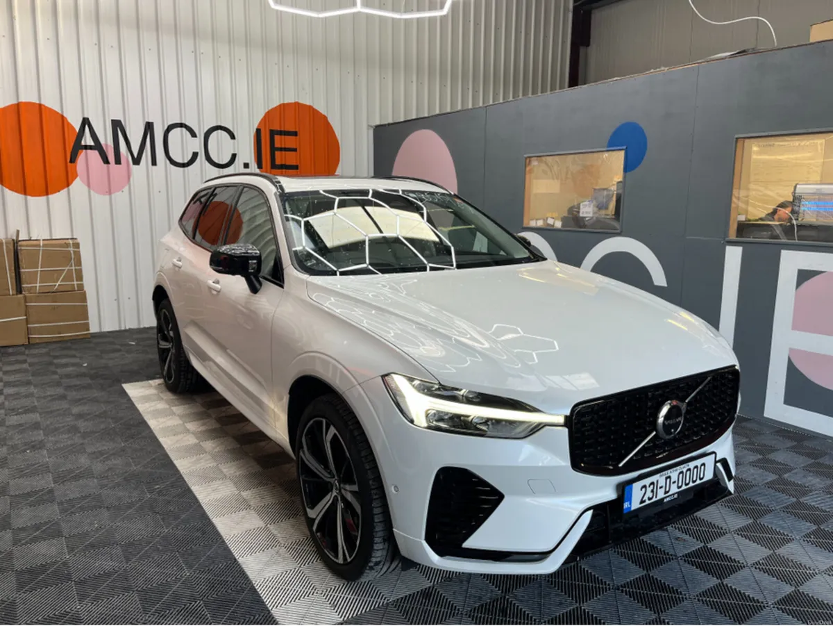 Volvo XC60 2023 VOLVO XC60 RECHARGE ULTIMATE T6 2. - Image 1