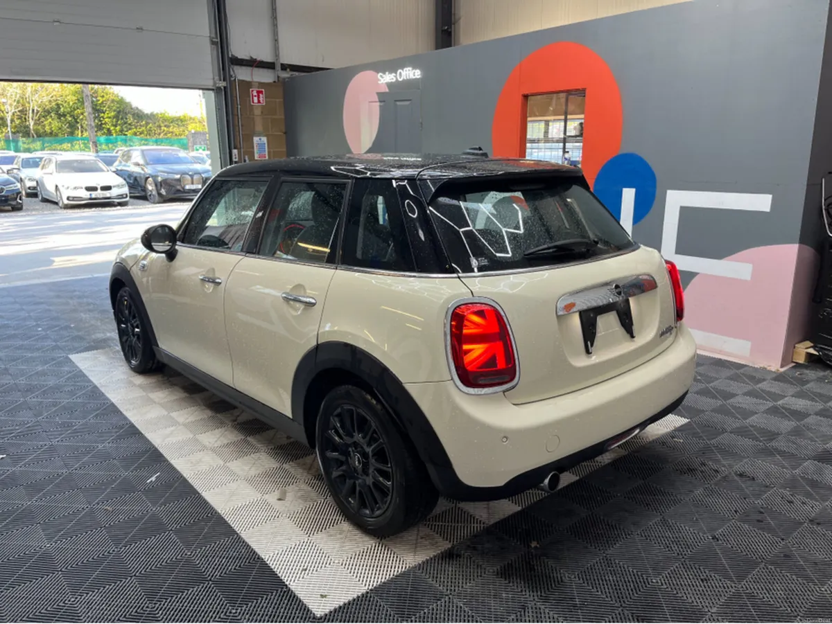 Mini Cooper €16950 2018 MINI COOPER D 1.5 AUTOMATI - Image 4