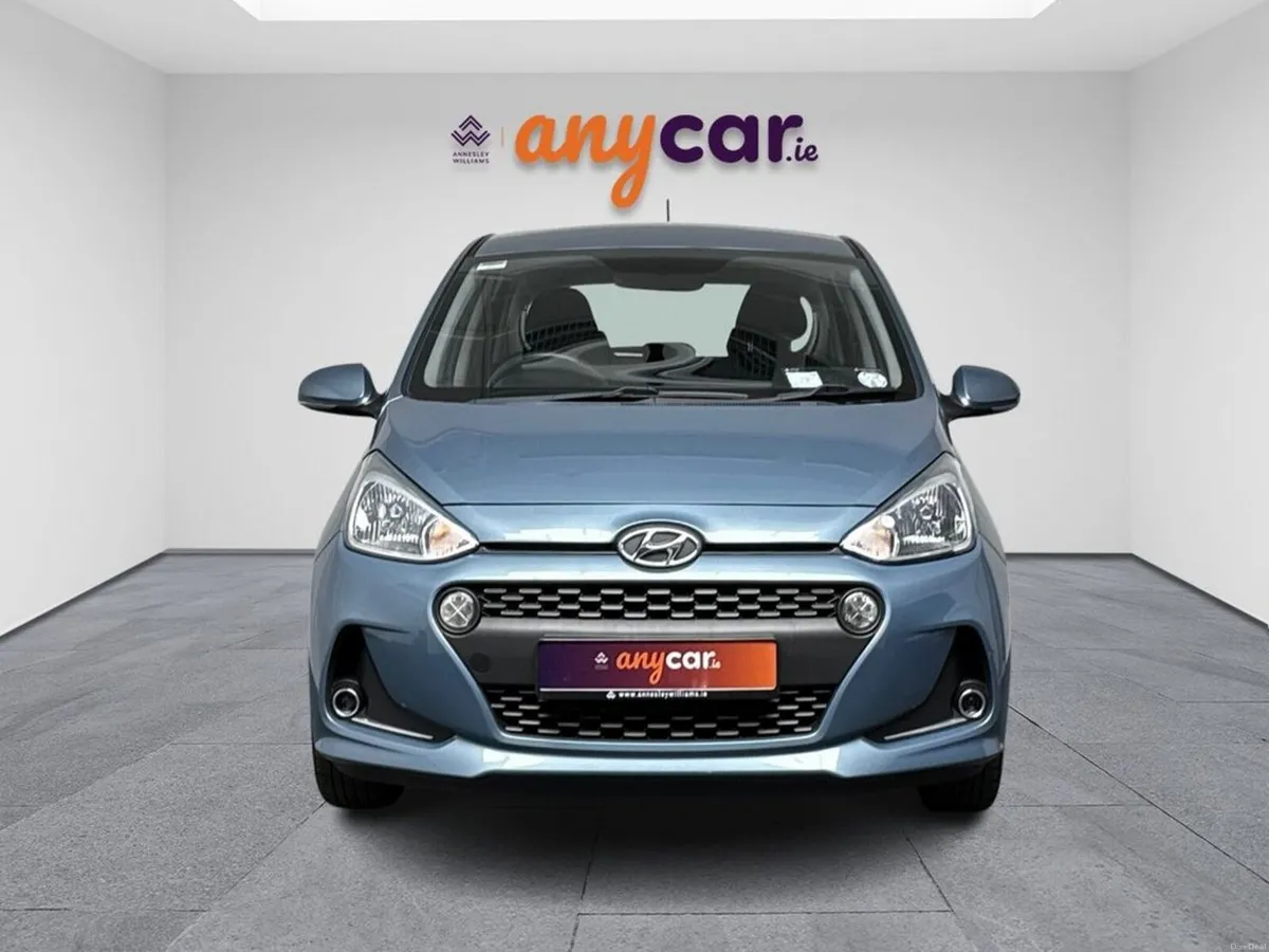 Hyundai i10 Deluxe 1.0 - Image 3