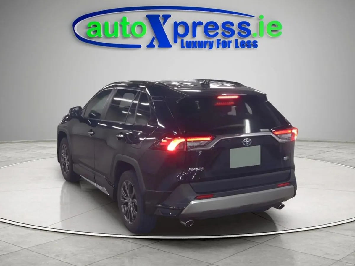 Toyota RAV4 4WD HYBRID G, Low mileage, 360 camera - Image 3