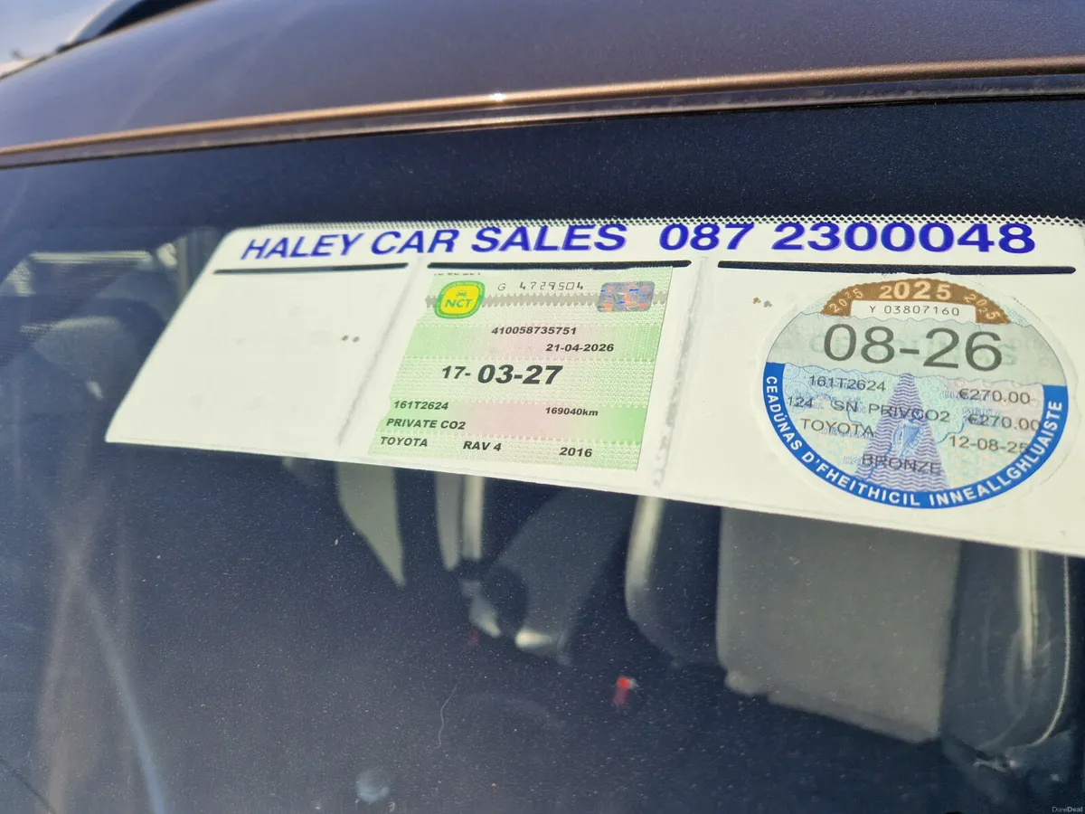 16 TOYOTA RAV4 LUNA SPORT...1 OWNER - Image 4