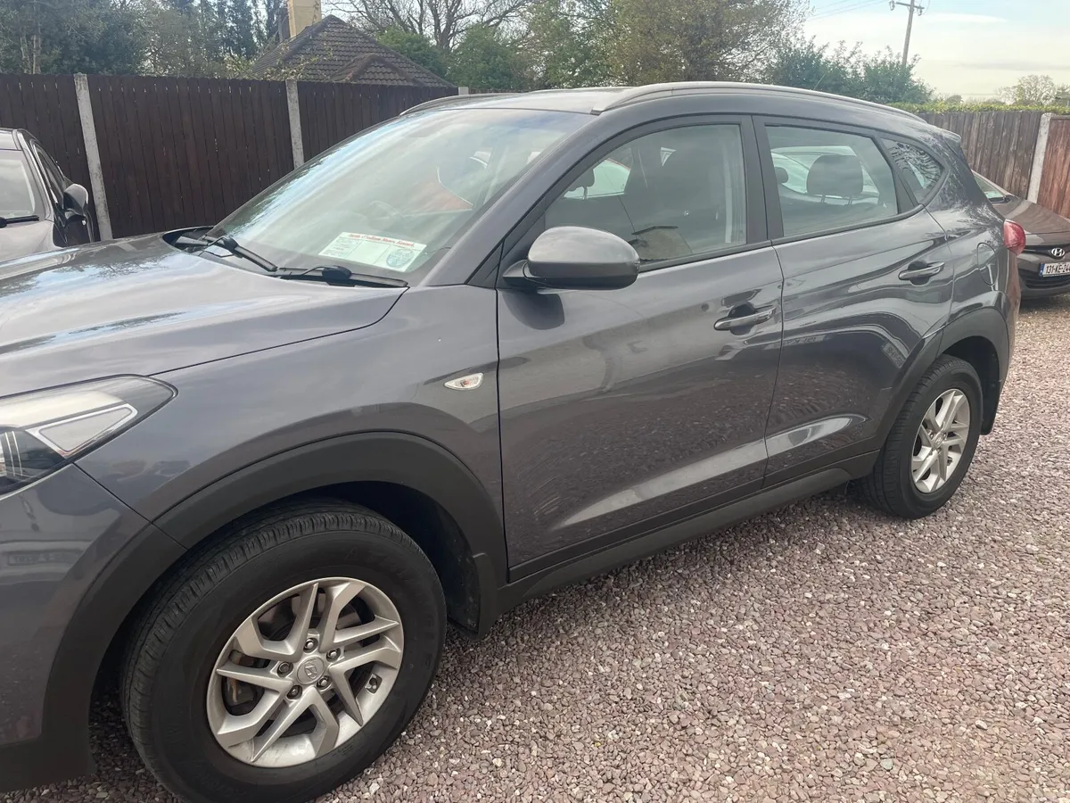 Hyundai Tucson Comfort 1.7 Diesel 2018 - Image 3