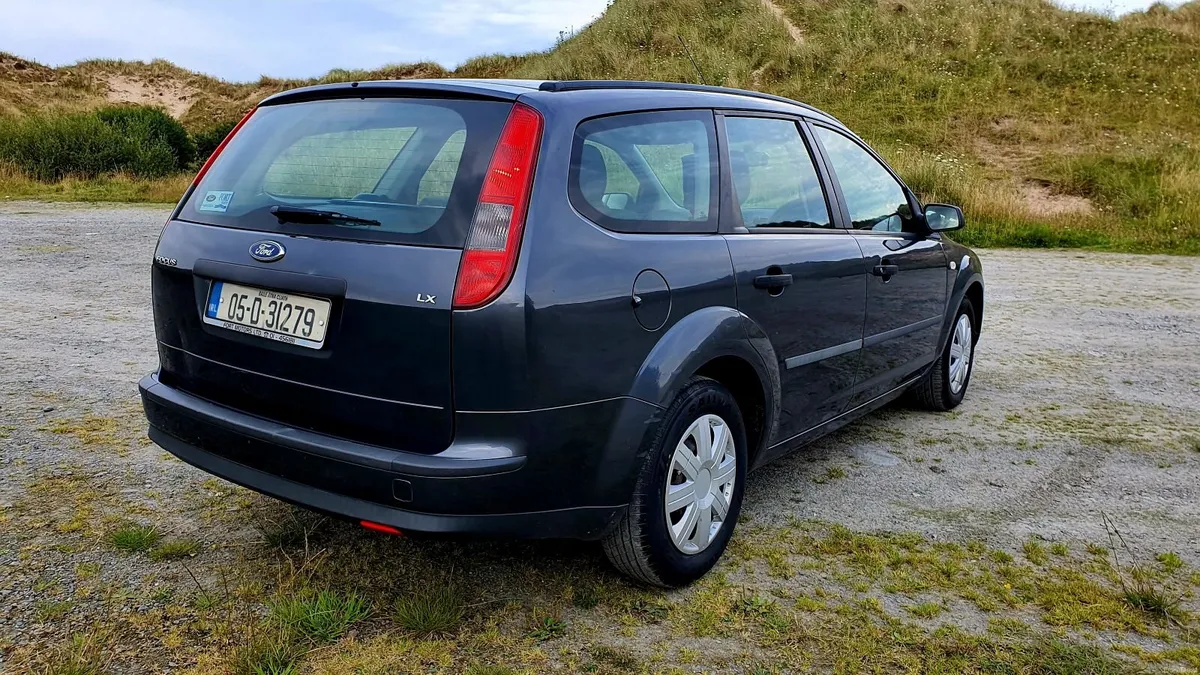 Ford Focus Estate 1.4 Petrol - Image 2